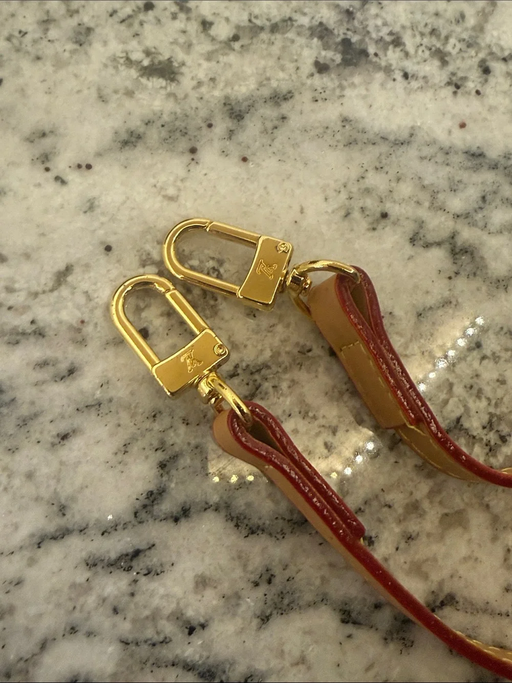Crossbody bag